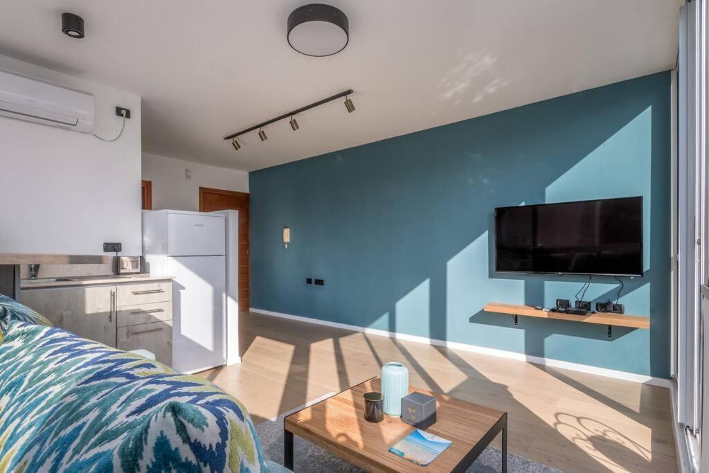 تل أبيب Yirmeyahou Suites By Sea U Tlv المظهر الخارجي الصورة